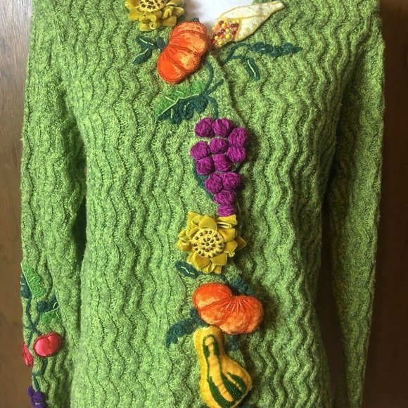 Design Options Sweater by Philip and Jane Gordon - Picture 11 of 12